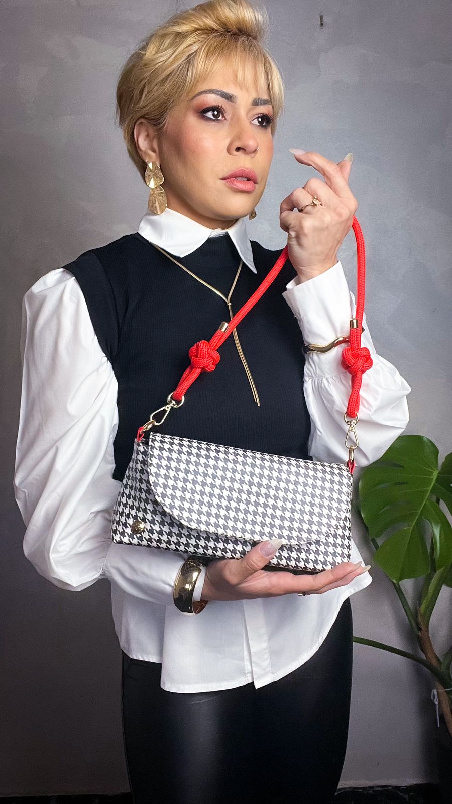 Bolsa Poá